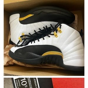 Jordan 12 size 10.5